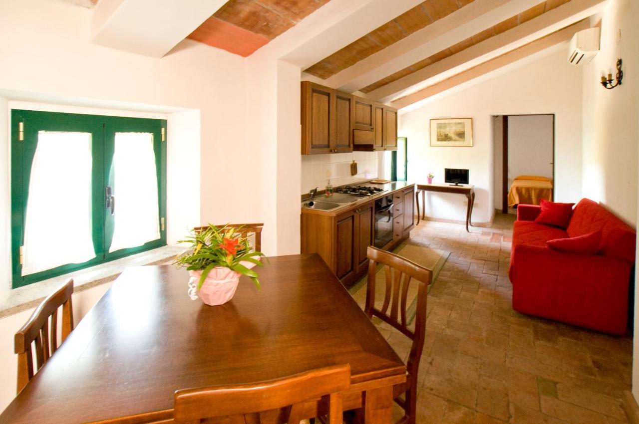 Razza Del Casalone Country house